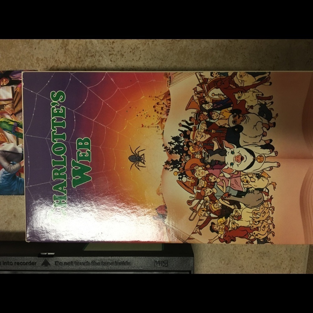 Vintage ’73 VHS Movie Charlotte’s Web w Insert - Picture 2 of 9